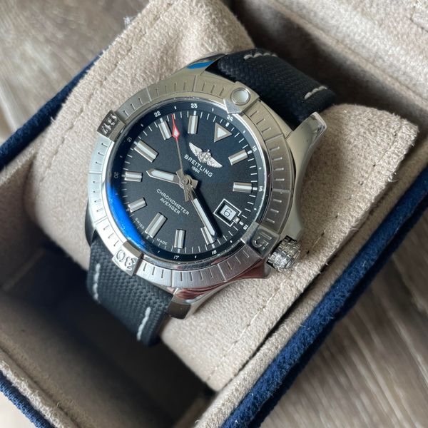 [WTS] Breitling Avenger 43 A17318 Black Dial, Cloth Band - …