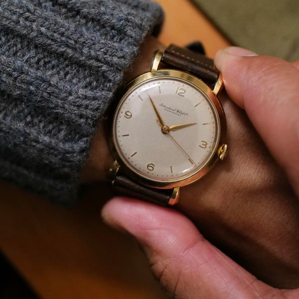 [WTS] Vintage IWC Schaffhausen , Jumbo size, Cal. 89, 18K Y…