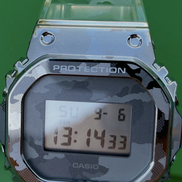 [broc] Casio G shock GM 5600 SCM état proche du neuf