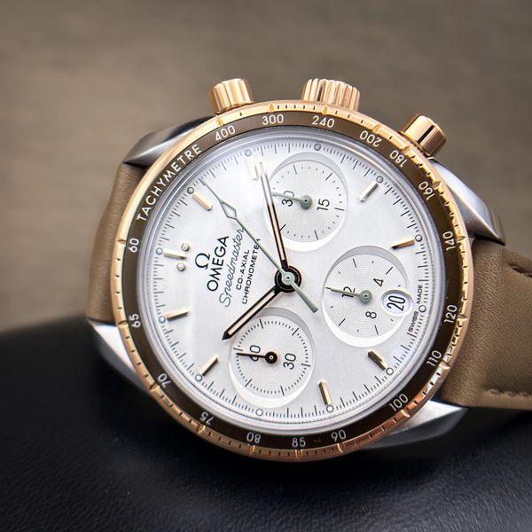 [WTS] 2024 Omega Speedmaster Sedna gold bezel Ref. 324.23.3…