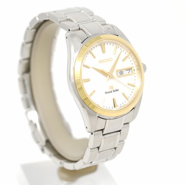 FS: Pre-Owned Grand Seiko 9F Quartz SBGT038
