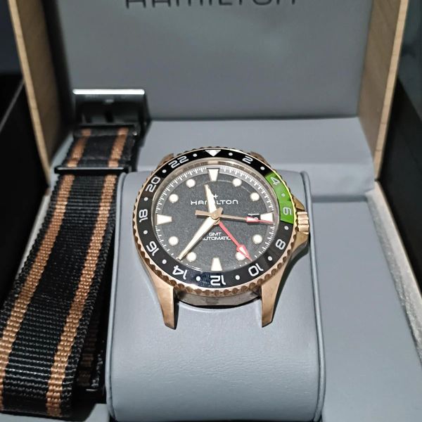 HAMILTON KHAKI NAVY GMT BRONCE.