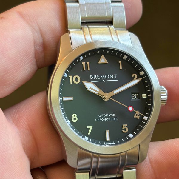 [WTS] Bremont Solo 37 Black Dial w/ Bracelet $1,250