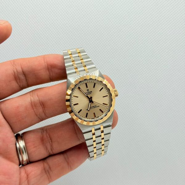 [WTS] Tudor Royal 30mm 2Tone Champagne New 2026, $3500