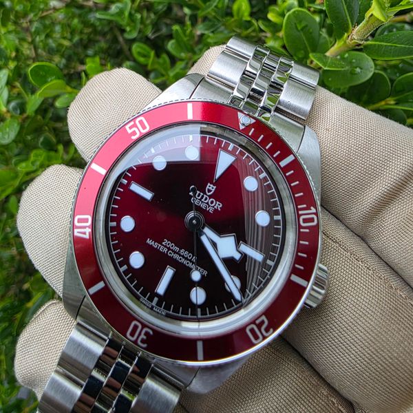 [WTS] TUDOR BLACK BAY BURGANDY DIAL JUBILEE BRAND NEW/UNWOR…