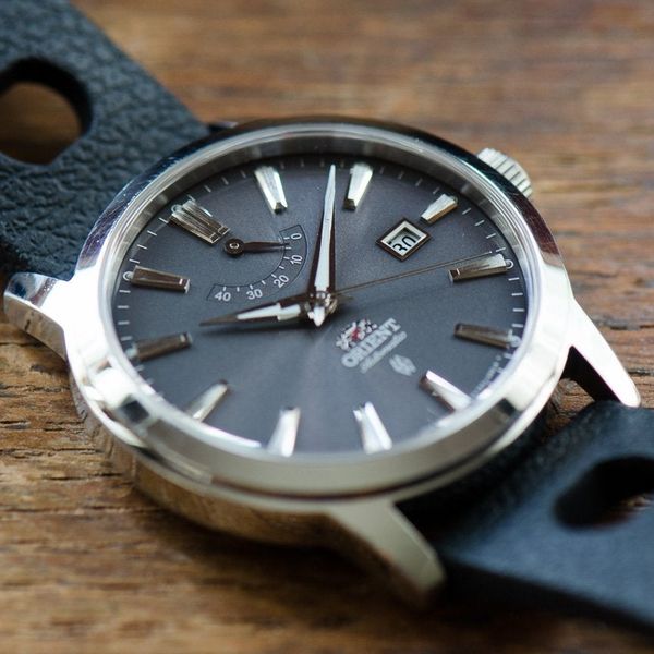 Orient Curator sapphire crystal, grey sunburst dial, 41mm