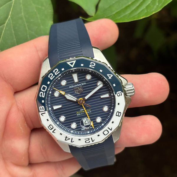 [WTS] Tag Heuer Professional GMT 300 Blue/white