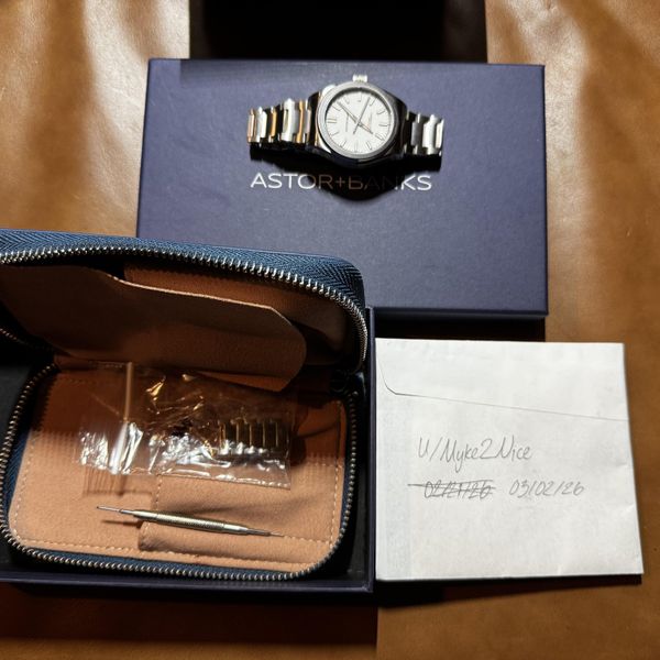 [WTS] Astor + Banks Fortitude Lite - Polar