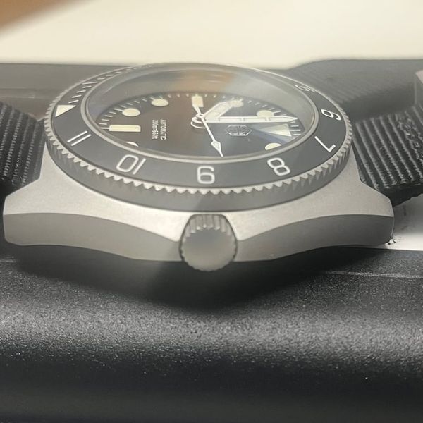 [WTS]  San Martin SN0123 Dive Watch.   Like New In Box