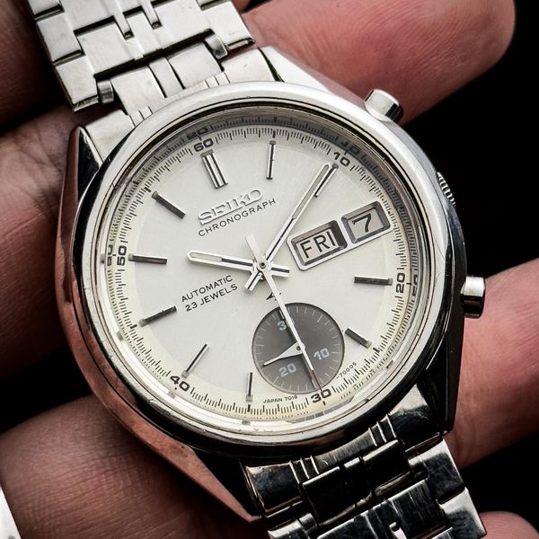 [WTS] 1971 Seiko Chronograph “One-Eyed Panda” Ref. 7018-700…