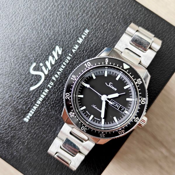 [WTS] Sinn 104 ST SA I Black Dial on H-link Bracelet