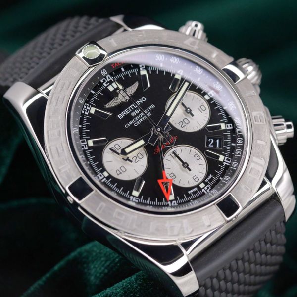 FSOT: Breitling Chronomat 44 GMT Stainless Steel Black Dial…