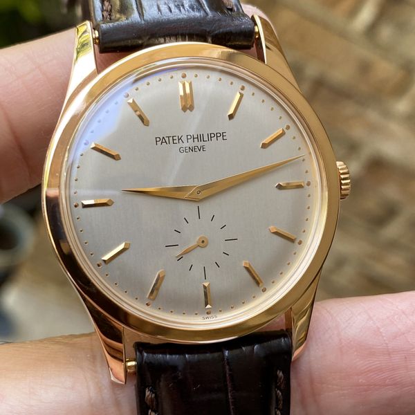 Patek Philippe. Calatrava. 5196R. Rose Gold. Sharp. Perfect…