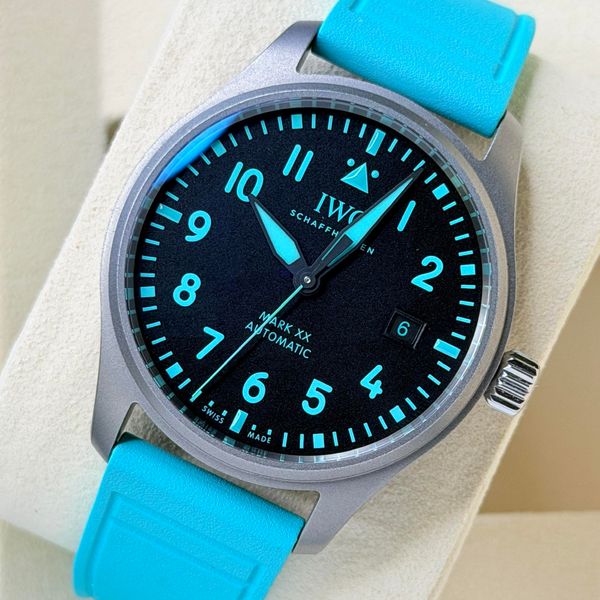 [WTS] IWC Pilot Mark XX Mercedes-AMG Petronas Formula 1 Team