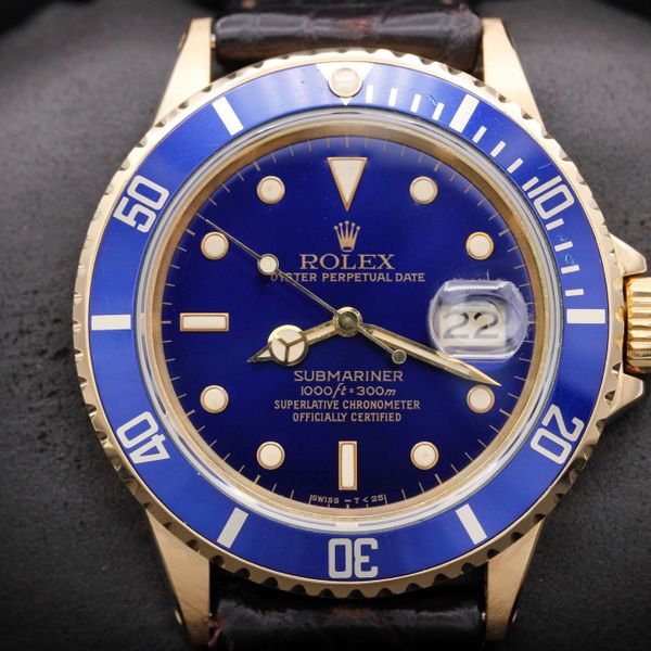 FSOT: Rolex Submariner  - 16808 - Blue - Yellow Gold - 40mm…