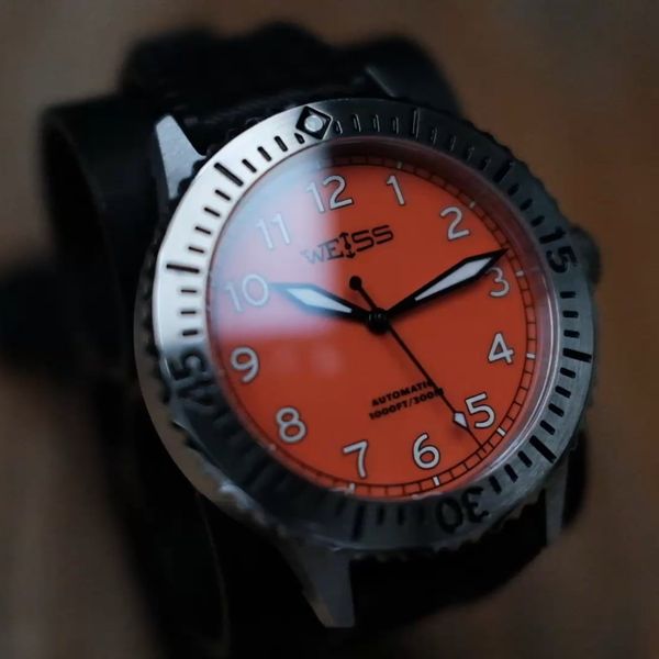 [WTS] Weiss Standard Issue Dive Watch Tennessee Tangerine