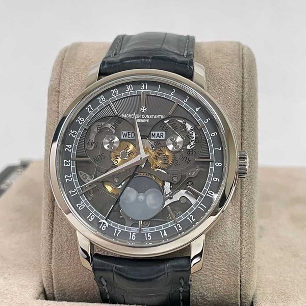 FS: Vacheron Constantin Traditionnelle Complete Calendar Op…