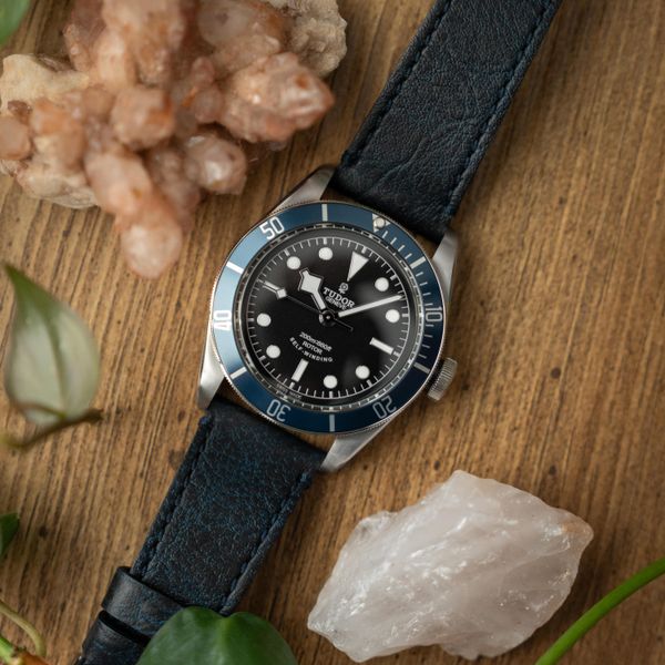 [WTS] The OG Black Bay! Tudor Heritage Black Bay “Smiley” |…