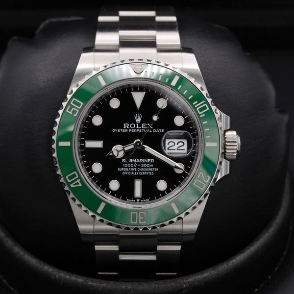 FSOT: Rolex Submariner 41 - 126610LV - Steel - Green - 41mm…