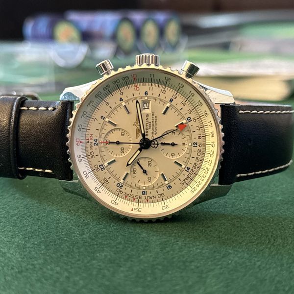 Breitling Navitimer World, A24322, Silver