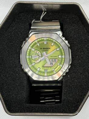 FSOT A Pair of minty Casioak G-Shocks Unmolested (green dia…