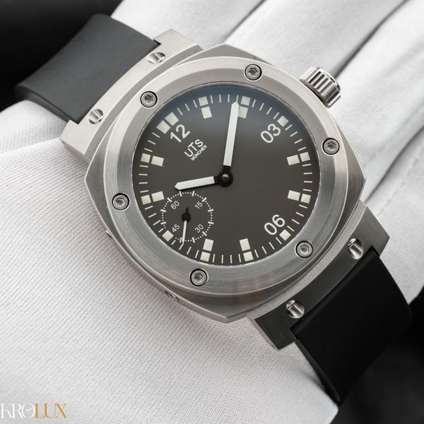 [WTS] UTS München Adventure 500M Manual Wind Grey Dial Watc…