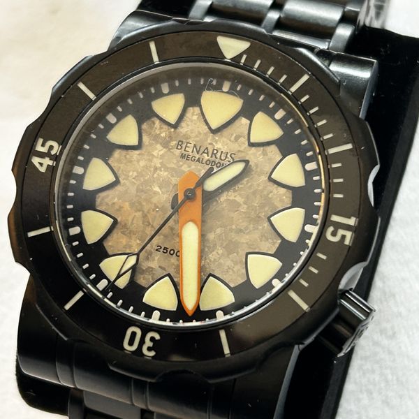 Benarus Megaladon -  $700