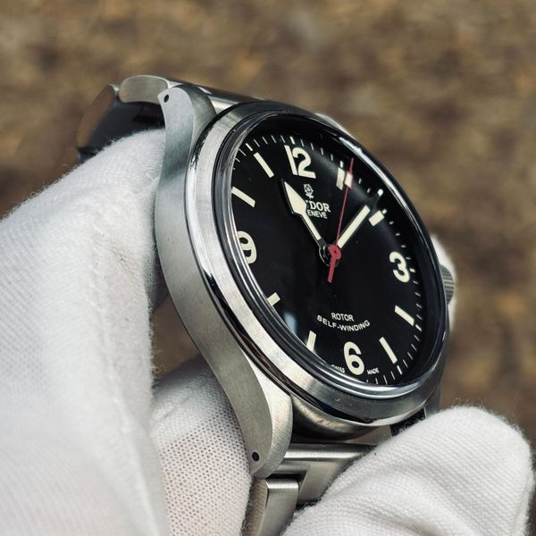 [WTS] Tudor Heritage Ranger 79910 — / Rose Smiley Dial / Fi…