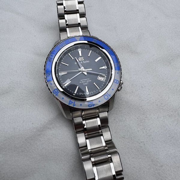 Grand Seiko Hi-Beat GMT Blue SBGJ237