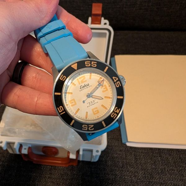 [WTS] Eska Amphibian 250 White Shark $725