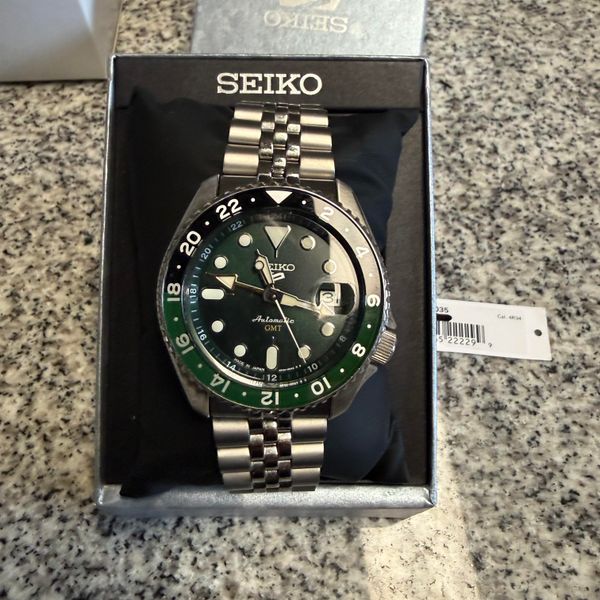 [WTS] Seiko SSK035 5 Sports GMT Green Dial