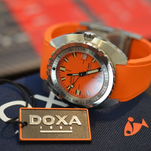 Doxa Sub 300T Professional