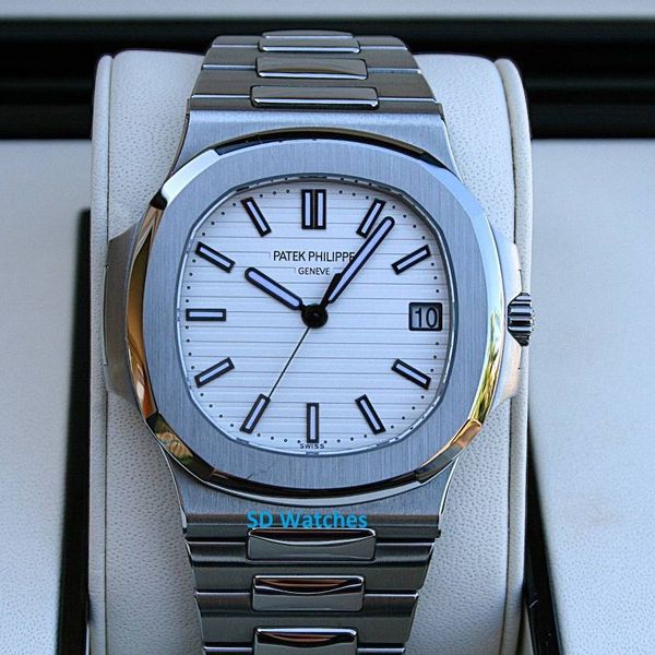 FS: PATEK PHILIPPE 5711 NAUTILUS STEEL WHITE PIANO DIAL