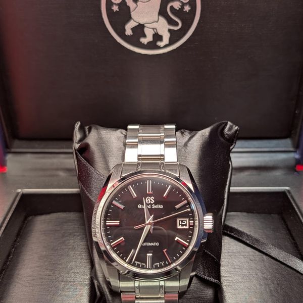 [WTS] Grand Seiko SBGR317 Great Condition.