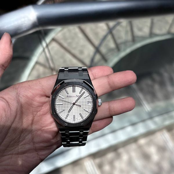 [WTS] Audemars Piguet Royal Oak 50th Anniversary, Silver Di…