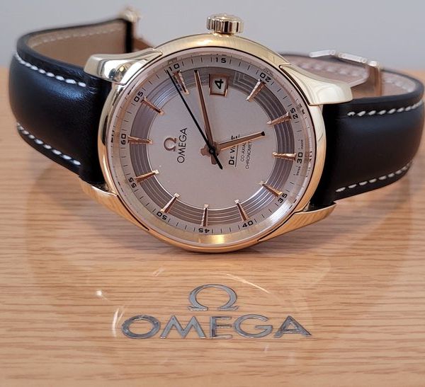 Omega De Ville Hour Vision 18k