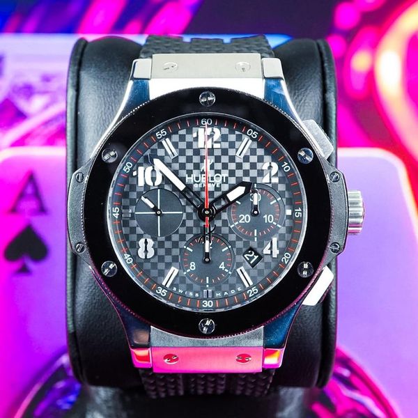 [WTS] Hublot Big Bang 44mm Chronograph Black Ceramic Carbon…