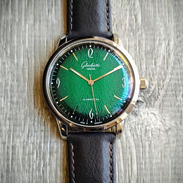 [WTS] Glashutte Original Senator Sixties Varnished Green Di…