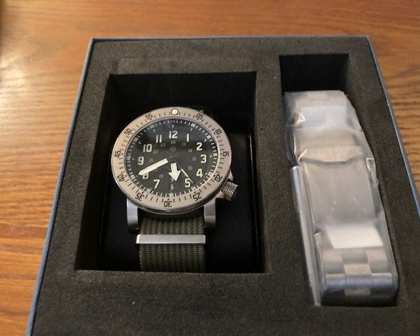 Helm Togiak Expedition - BNIB