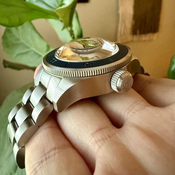 [WTS] Spinnaker Piccard $275