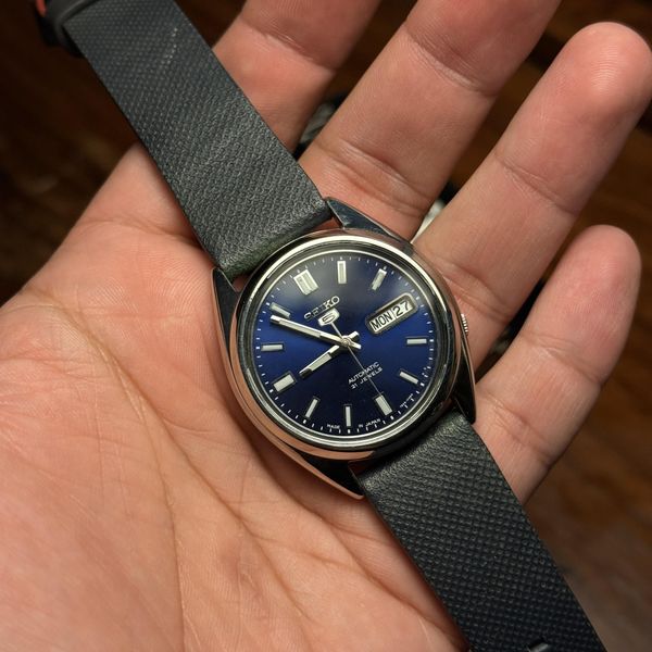 [WTS] Seiko 5 🇯🇵 - SNXS77 - Blue Sunburst☀️dial - Serviced