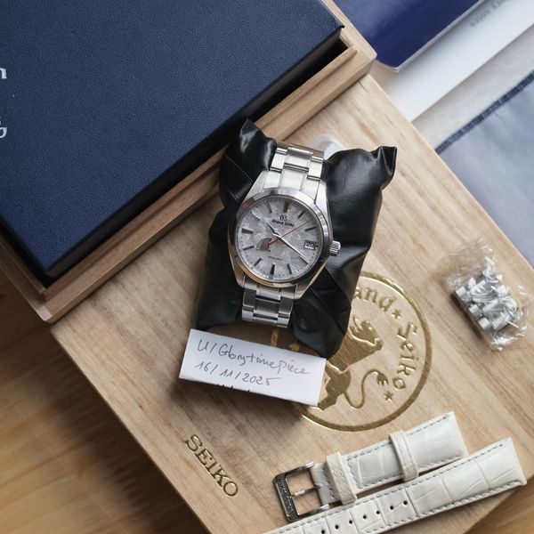 [WTS] 	Grand Seiko SBGA431 “Winter’s Whisper” – Amazing dia…