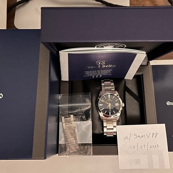 [WTS] Grand Seiko SBGN009 GMT 9F86 Quartz - Limited Edition
