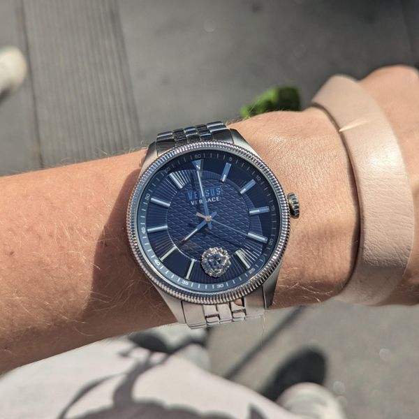 [WTS] Versus Versace Colonne VSPHI0420 - Good Condition