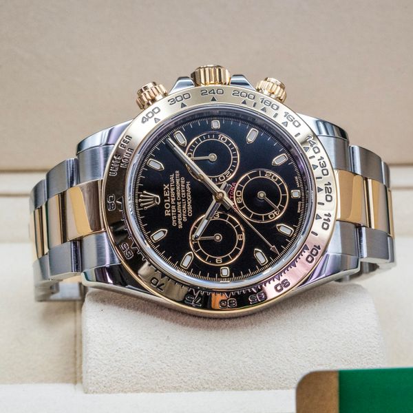[WTS] Rolex Cosmograph Daytona 116503 40mm Steel Gold Black…