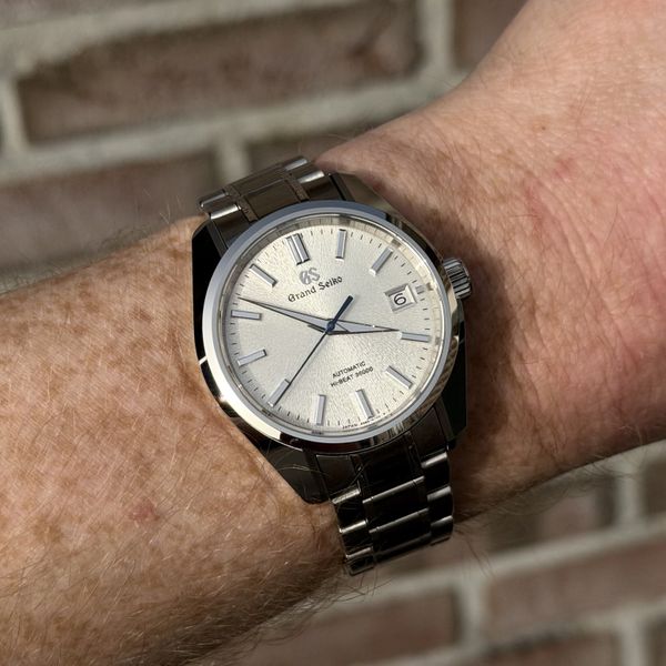 Grand Seiko SBGH299 08/2025