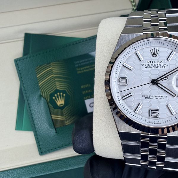 FSOT: LNIB 2026 Rolex 127334 Land-Dweller - June, Full Set!