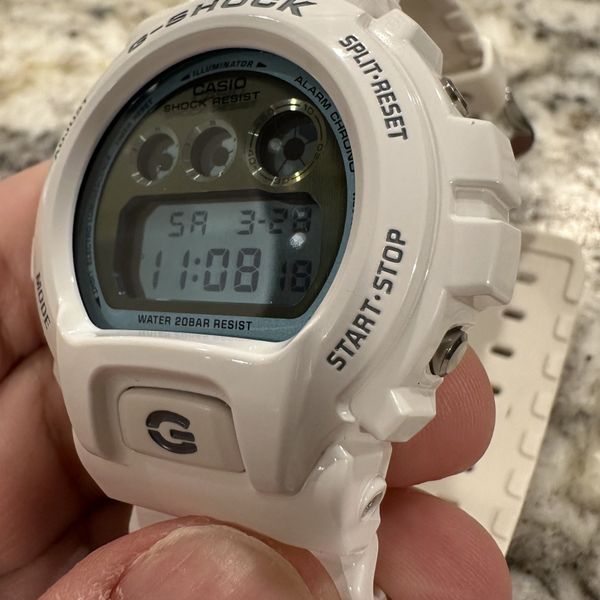 Casio G-Shock DW-6900PL-7 White Blue Mirror – Mint Condition
