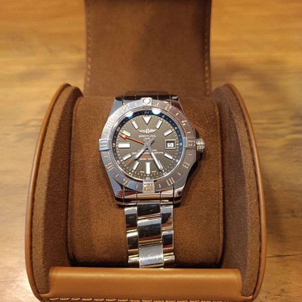 Breitling Avenger 2 GMT