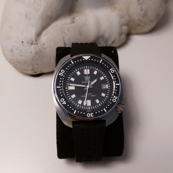 STEELDIVE SD1970 Captain Wilard